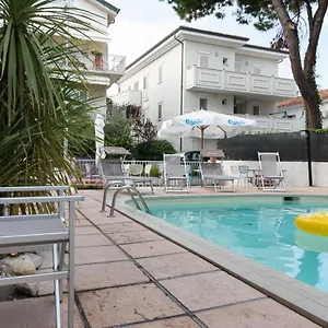 Hotel Consul - Family